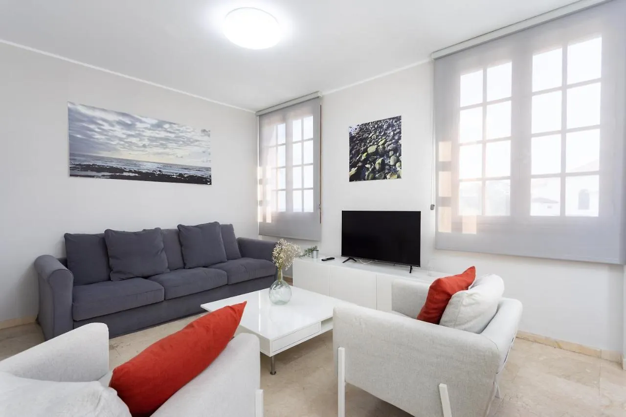Home2Book Santa Cruz Skyline Comfy Apartment 0*, Santa Cruz de Tenerife